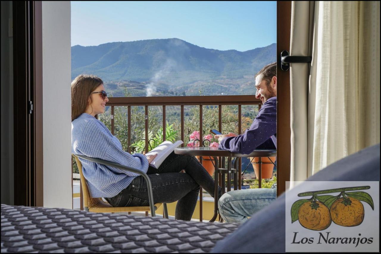 Hostal Y Apartamento Rural Los Naranjos Melegis ภายนอก รูปภาพ