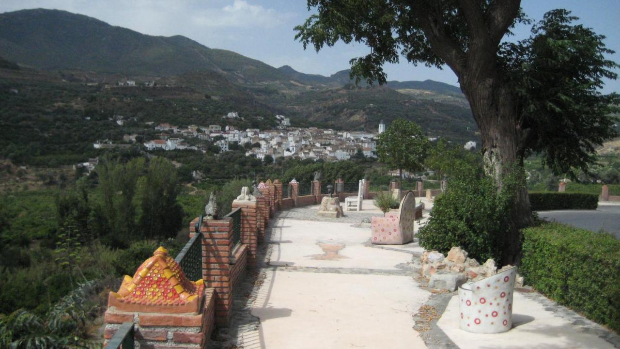 Hostal Y Apartamento Rural Los Naranjos Melegis ภายนอก รูปภาพ