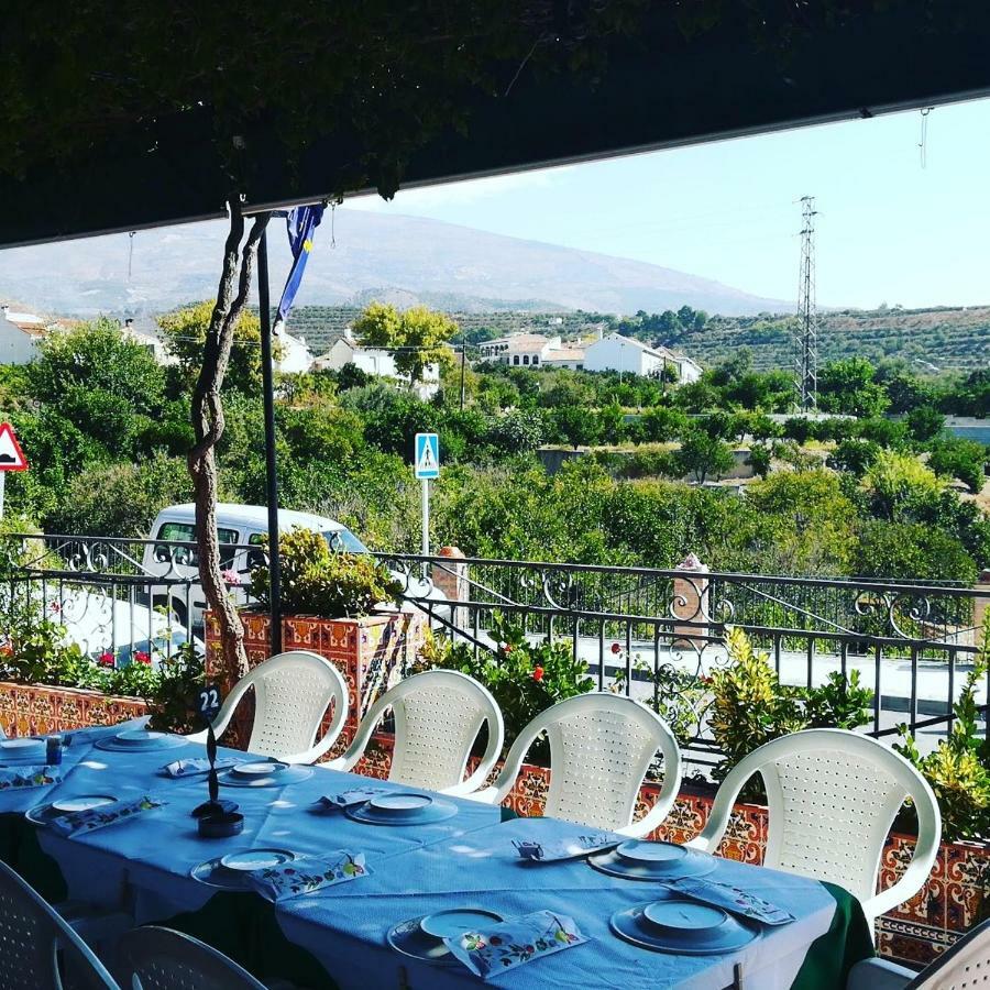 Hostal Y Apartamento Rural Los Naranjos Melegis ภายนอก รูปภาพ